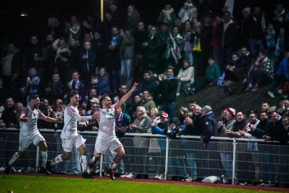 Bayeux est en train de réaliser l'exploit contre le SM Caen.