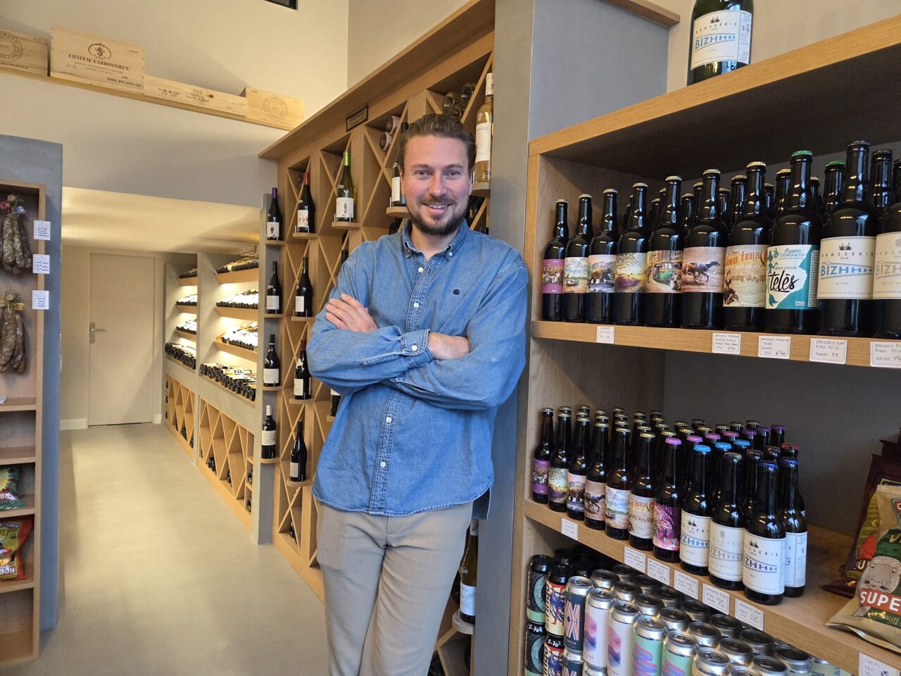 Pierre Poulain ouvre une nouvelle cave à vin, au pied d'un immeuble mythique du centre-ville