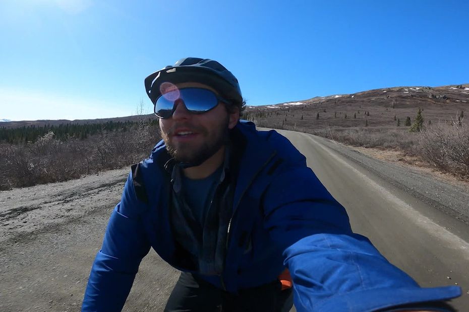 Maxime Rey, 28 ans, raconte son tour du monde de 57 000 km à travers 52 pays