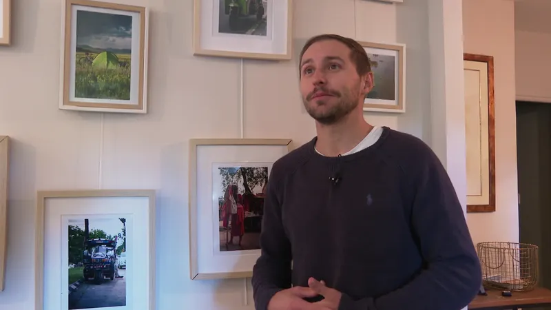 Encore émerveillé, Maxime explique que découvrir d’autres cultures et paysages, surtout à vélo, décuplait ses émotions.