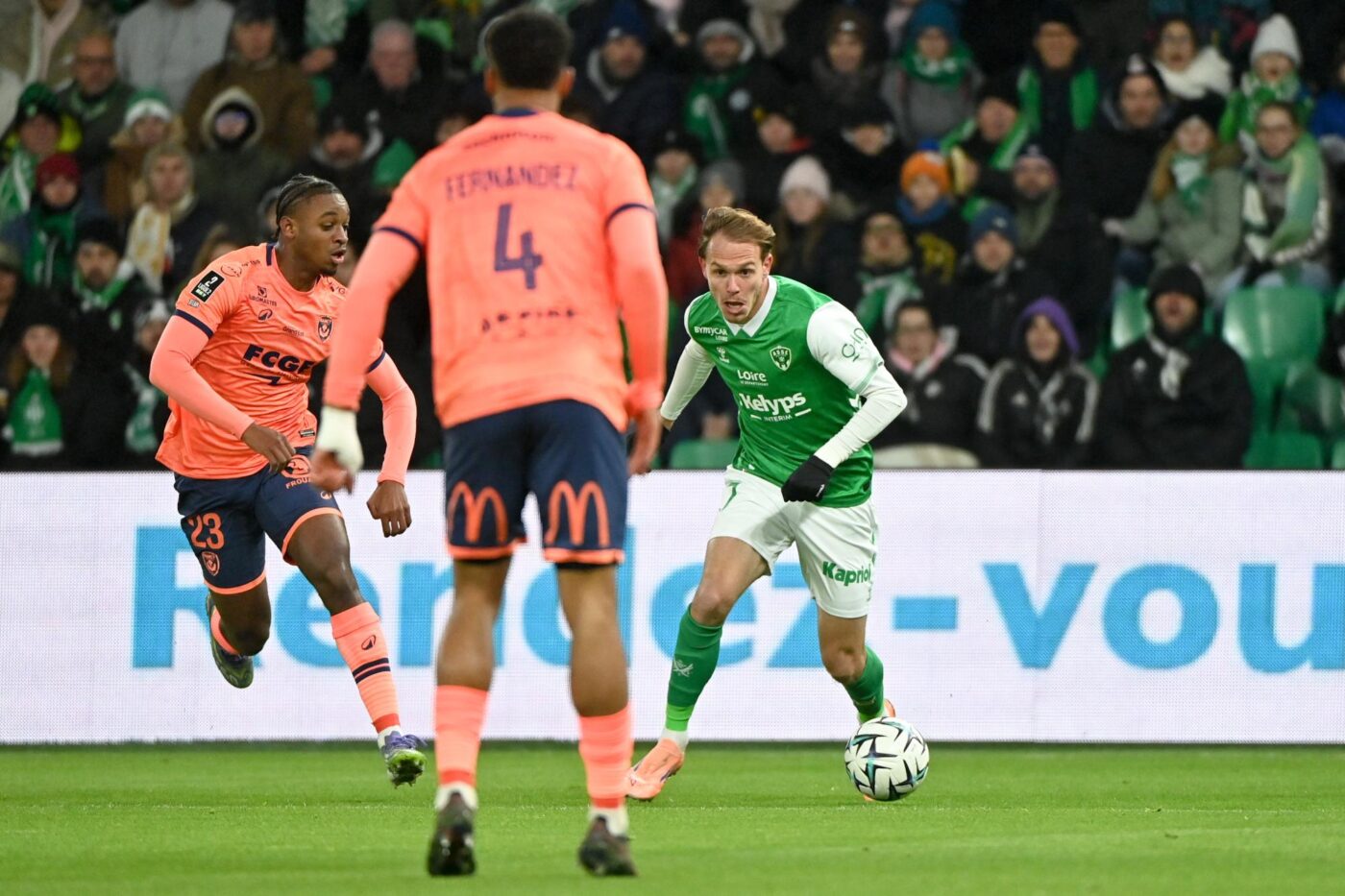 Saint-Étienne enfonce Nancy et continue de grimper - Ligue 2 - J15 - Saint-Étienne-Nancy (2-1)