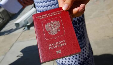 L'UE renforce les règles relatives aux visas à entrées multiples pour les détenteurs de passeports russes