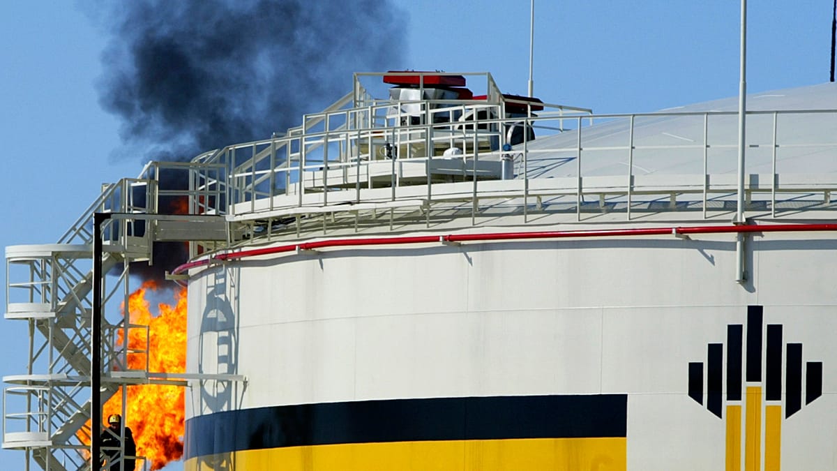 Les forces ukrainiennes frappent à nouveau une importante raffinerie russe