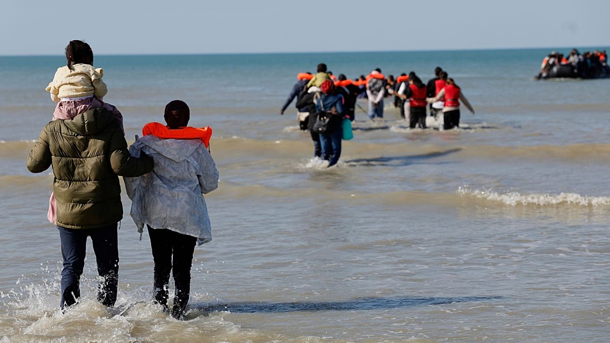 Royaume-Uni : l'exécutif durcit fortement sa politique d'accueil des réfugiés