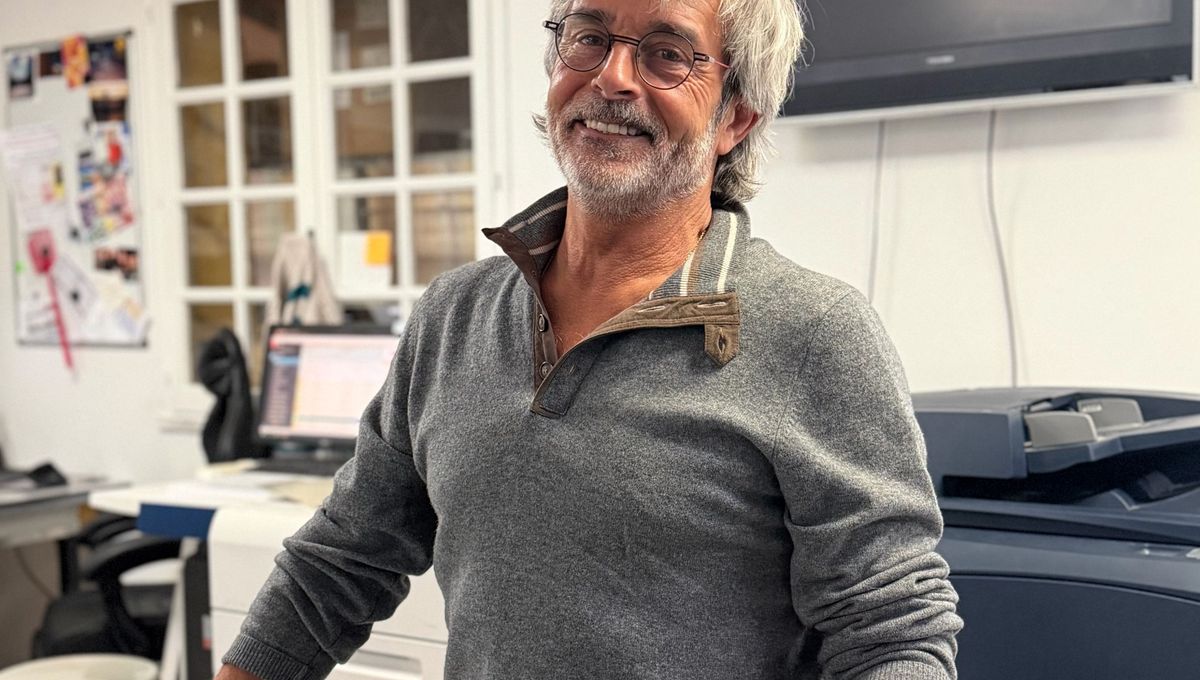 "De fabuleux souvenirs", "un peu kitsch" : la photo de classe a toujours autant la cote