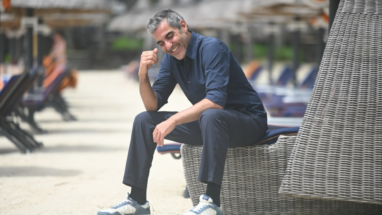 Ary Abittan revient à Lyon avec “Authentique”, un spectacle de reconstruction