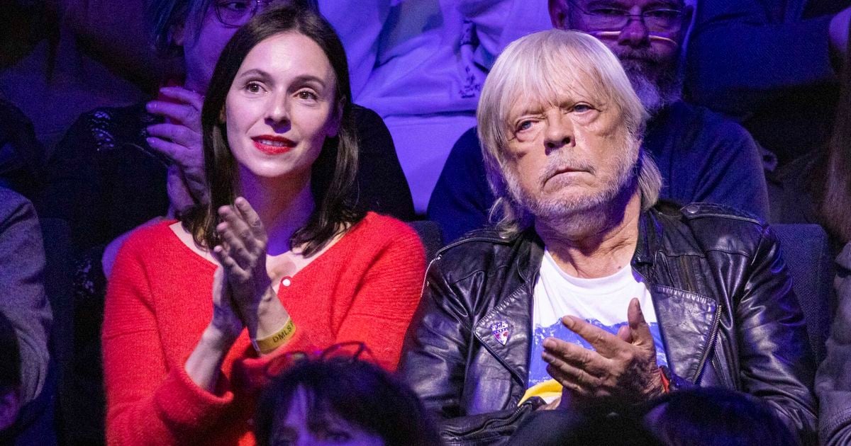 Renaud et sa fille Lolita Séchan ne se quittent plus : leur escapade dans cette célèbre ville du Vaucluse tant aimée du chanteur