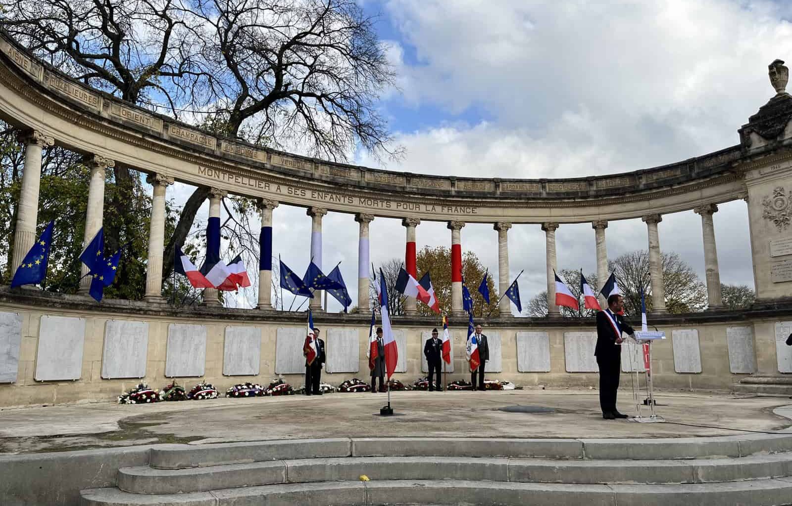 dix ans après, hommage aux victimes des attentats du 13 novembre