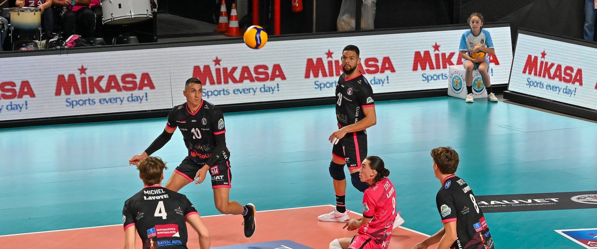 Volley-ball – SpikeLigue : en attendant l’arrivée d’un nouveau pointu, les Centurions Narbonne patientent