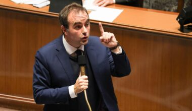 Sébastien Lecornu se dit « très lucide » sur sa capacité à faire adopter le budget