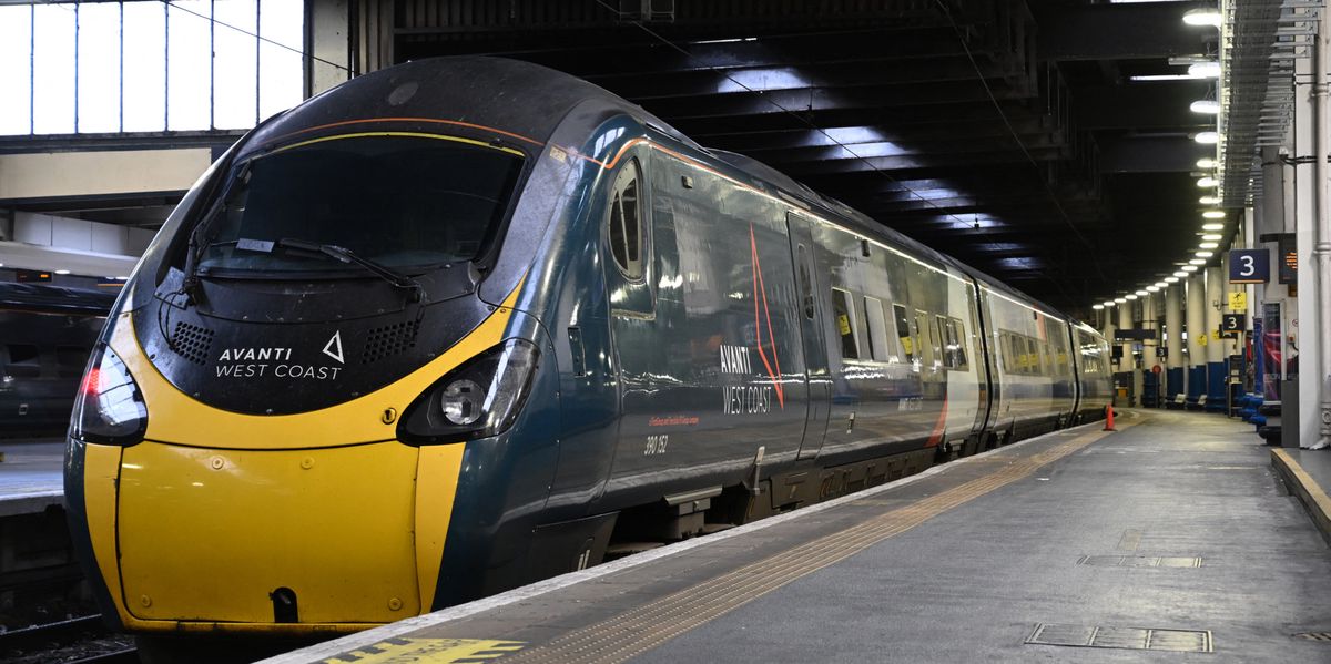 Royaume-Uni: un train déraille et fait quatre blessés