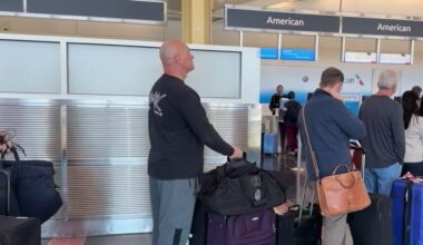 le pays paralysé, des milliers de vols annulés