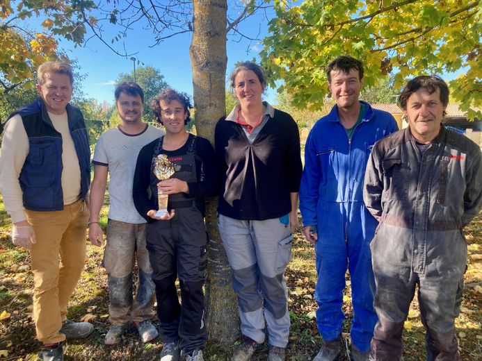 Nicolas Parc (à gauche) et l’équipe de la FBL.