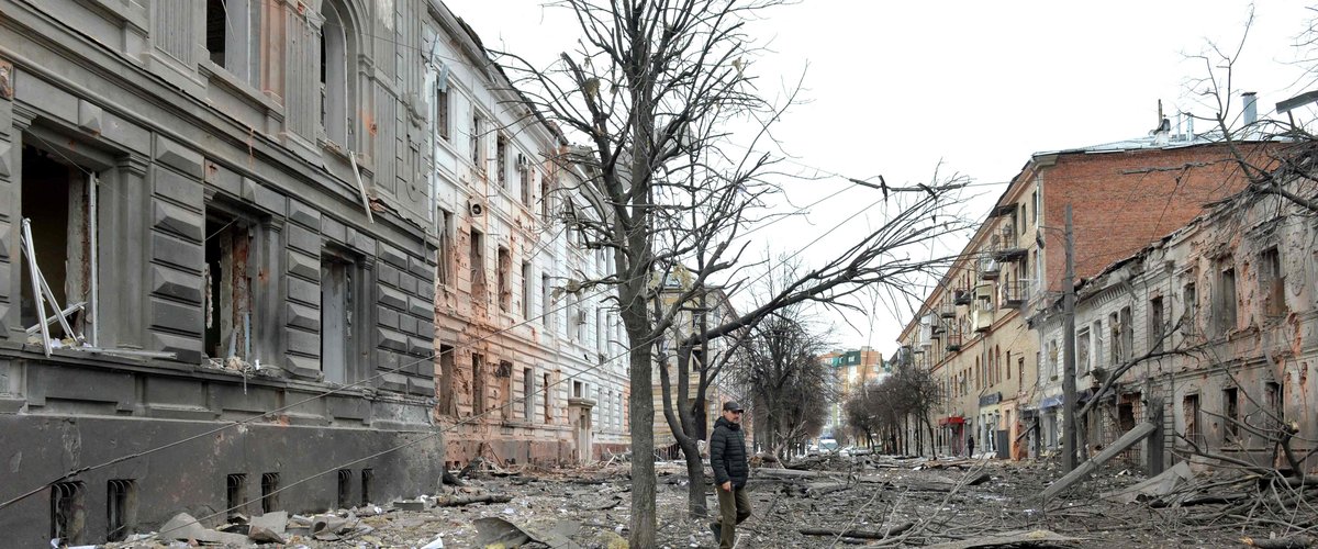 Guerre en Ukraine : des frappes massives russes font quatre morts et plusieurs blessés