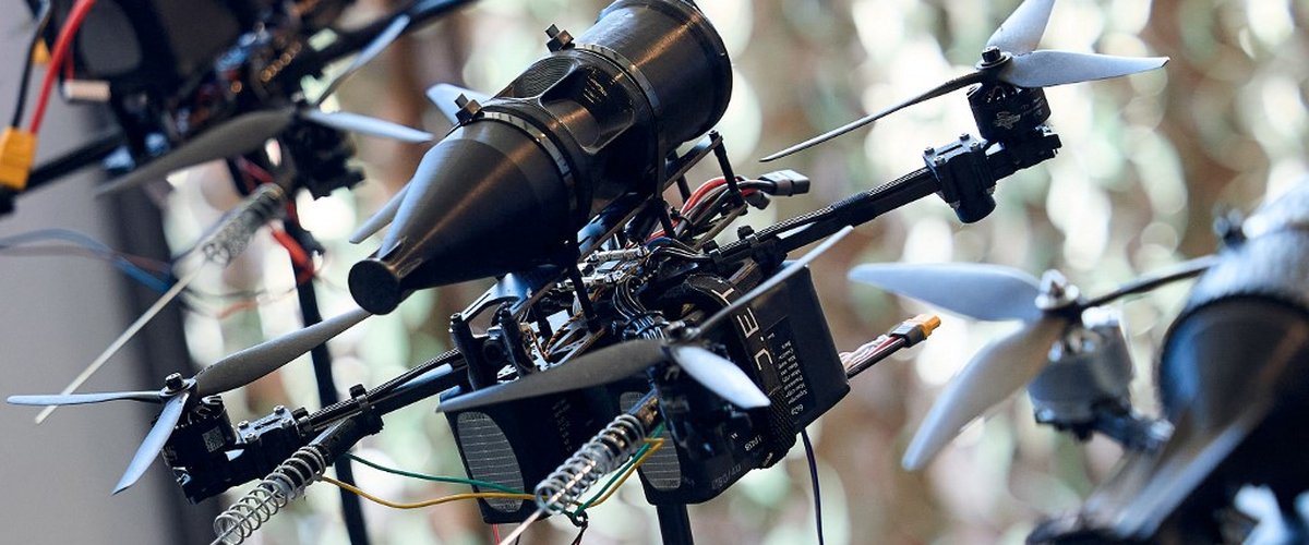 Survol de drones en Belgique : la Russie soupçonnée, l’Otan sollicitée pour protéger Bruxelles