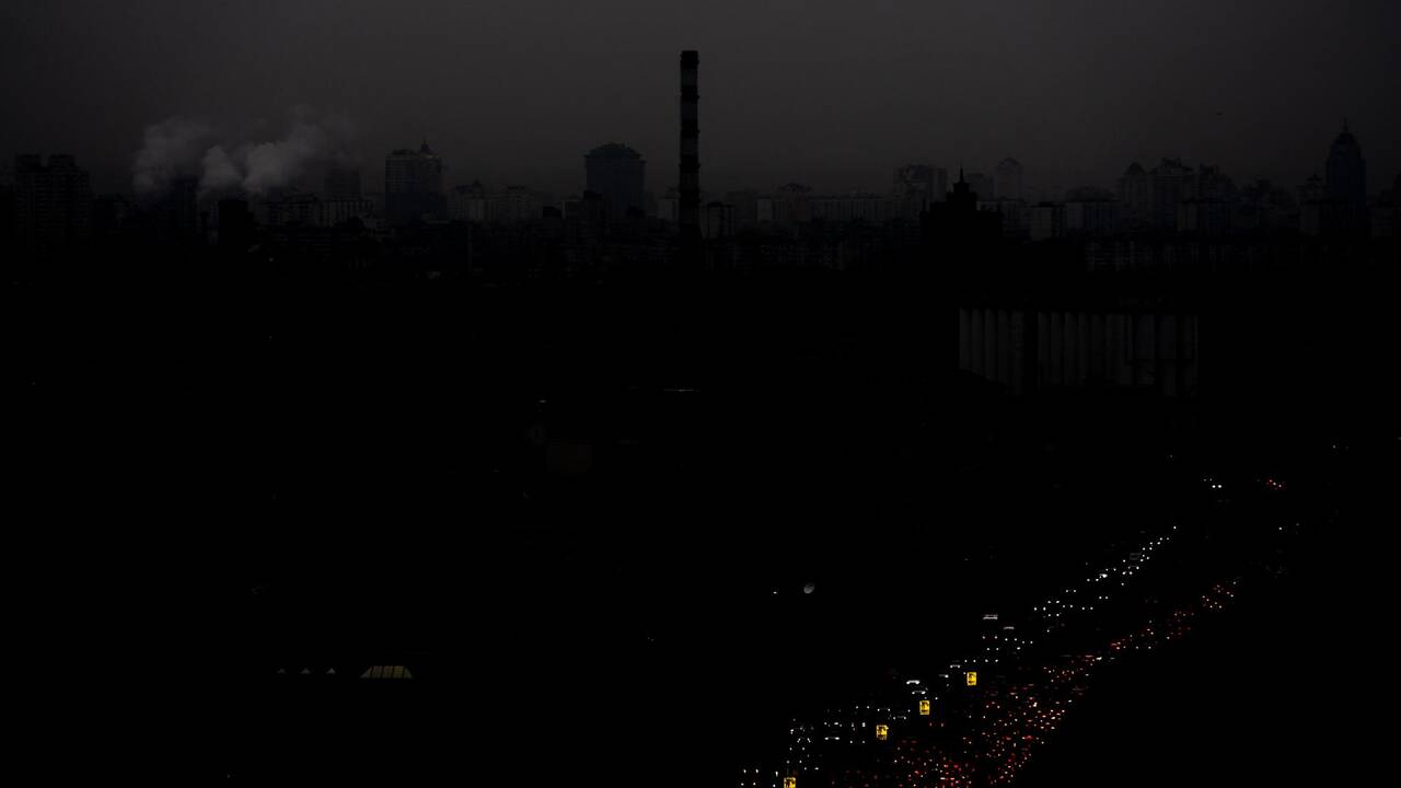 En direct, Guerre en Ukraine − Des coupures de courant persistent après des frappes en Ukraine