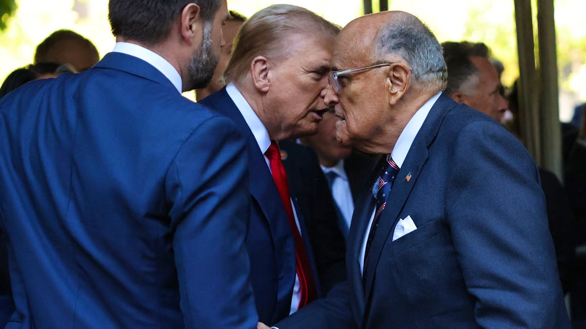 États-Unis: Donald Trump gracie Rudy Giuliani