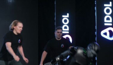 La Russie dévoile son premier robot humanoïde doté d’IA, l’engin s’effondre sur scène après quelques secondes