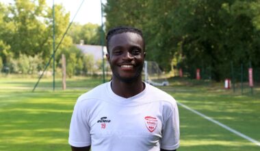 N°19 Dylan Okyere Nîmes olympique 2025-2026 (Photo Anthony Maurin)