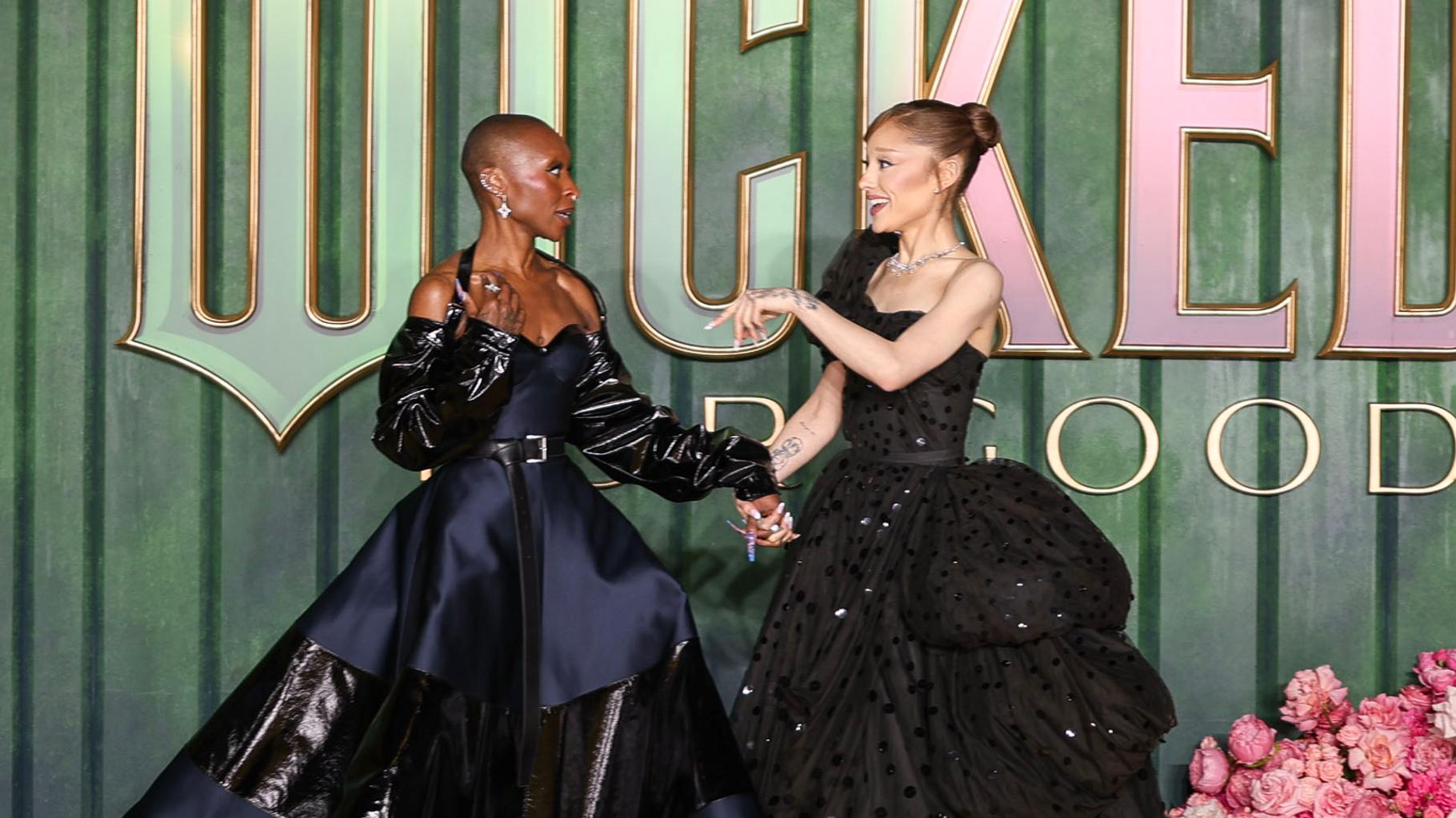 Cynthia Erivo vole au secours d’Ariana Grande agrippée par un homme sur le tapis rouge, à Singapour