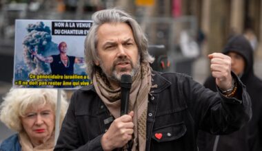 Aymeric Caron ne partira pas avec La France insoumise