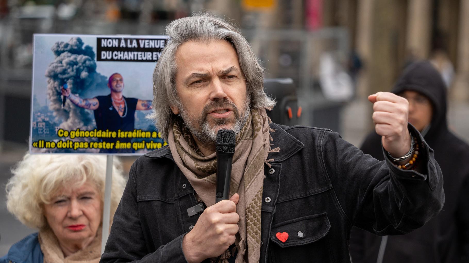 Aymeric Caron ne partira pas avec La France insoumise