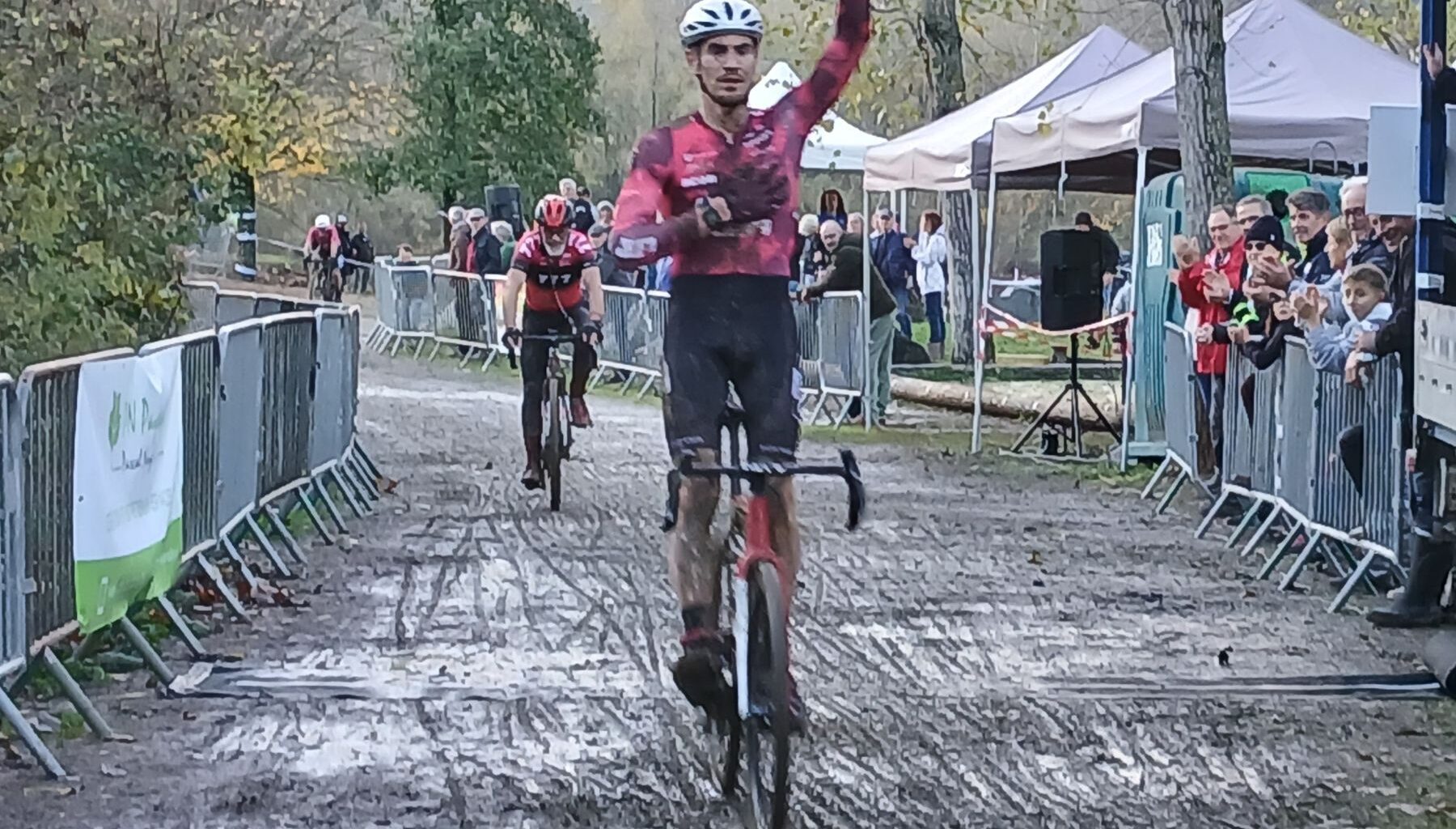 Cyclo-cross d'Anse : Antony Chamerat-Dumont 1er - Actualité