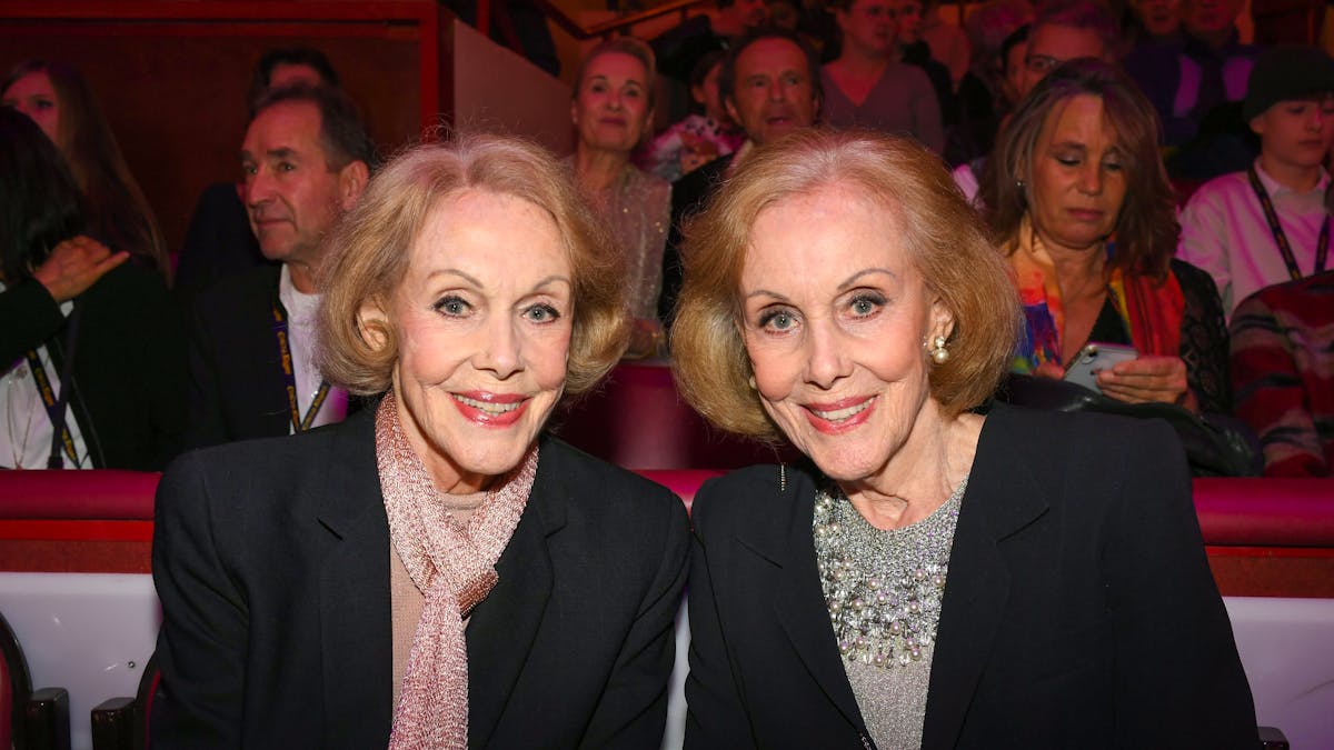 Allemagne: Les plus belles jumelles du monde meurent ensemble à 89 ans