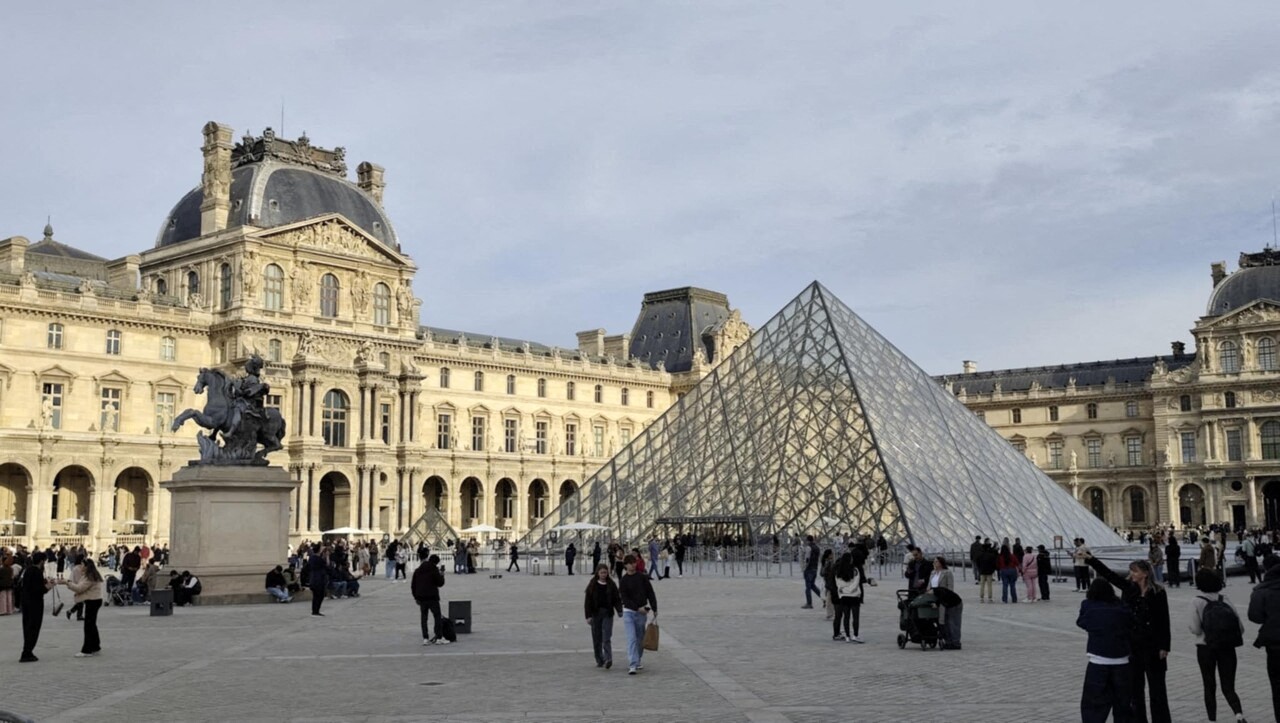 une partie du Louvre doit fermer en urgence pour des raisons de sécurité