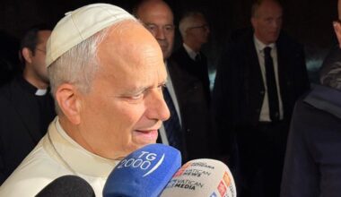 Ukraine, Nigéria, mesures anti immigration aux Etats-Unis: Léon XIV répond aux journalistes