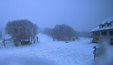 IMAGES Neige et verglas en Aveyron : la vigilance jaune maintenue, premiers flocons… Découvrez le magnifique paysage
