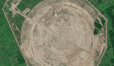 Vladimir Poutine accentue sa pression aux portes de l’Europe 