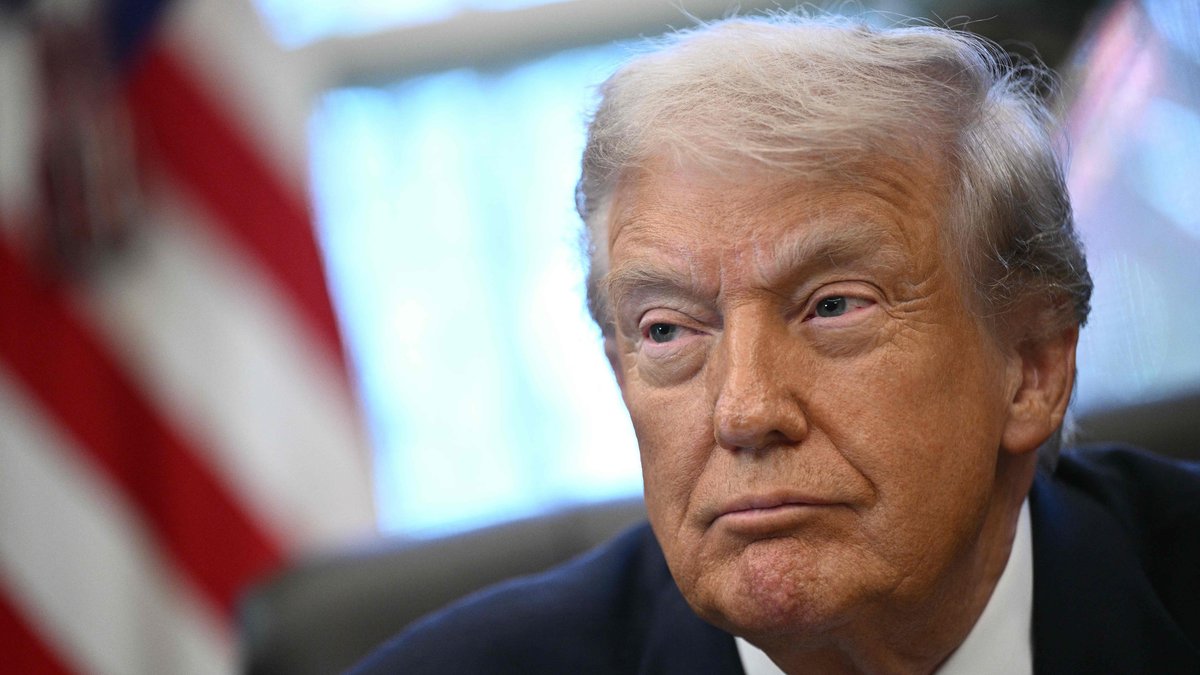 DIRECT. Guerre en Ukraine : "Il faudra que ça lui plaise"… Trump change de ton et accable Zelensky