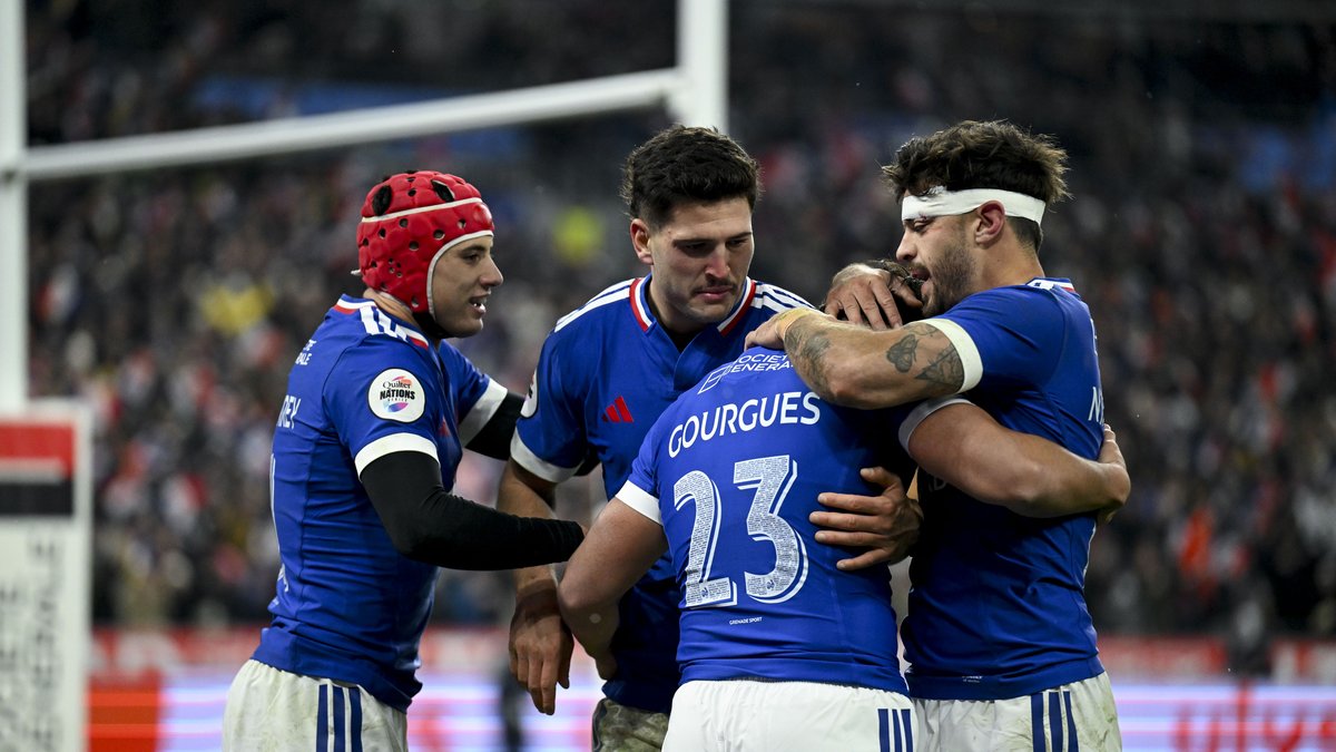 France - Australie. "Une valse à faire tourner les têtes" : l'abondance des Bleus au poste de centre