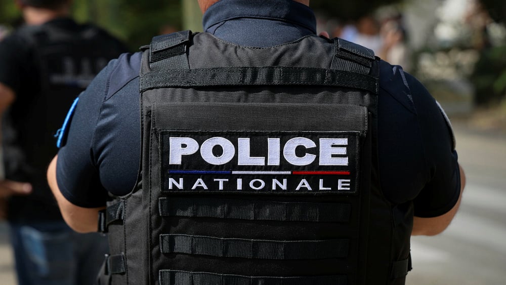 le pilote de la motocross et son passager arrêtés