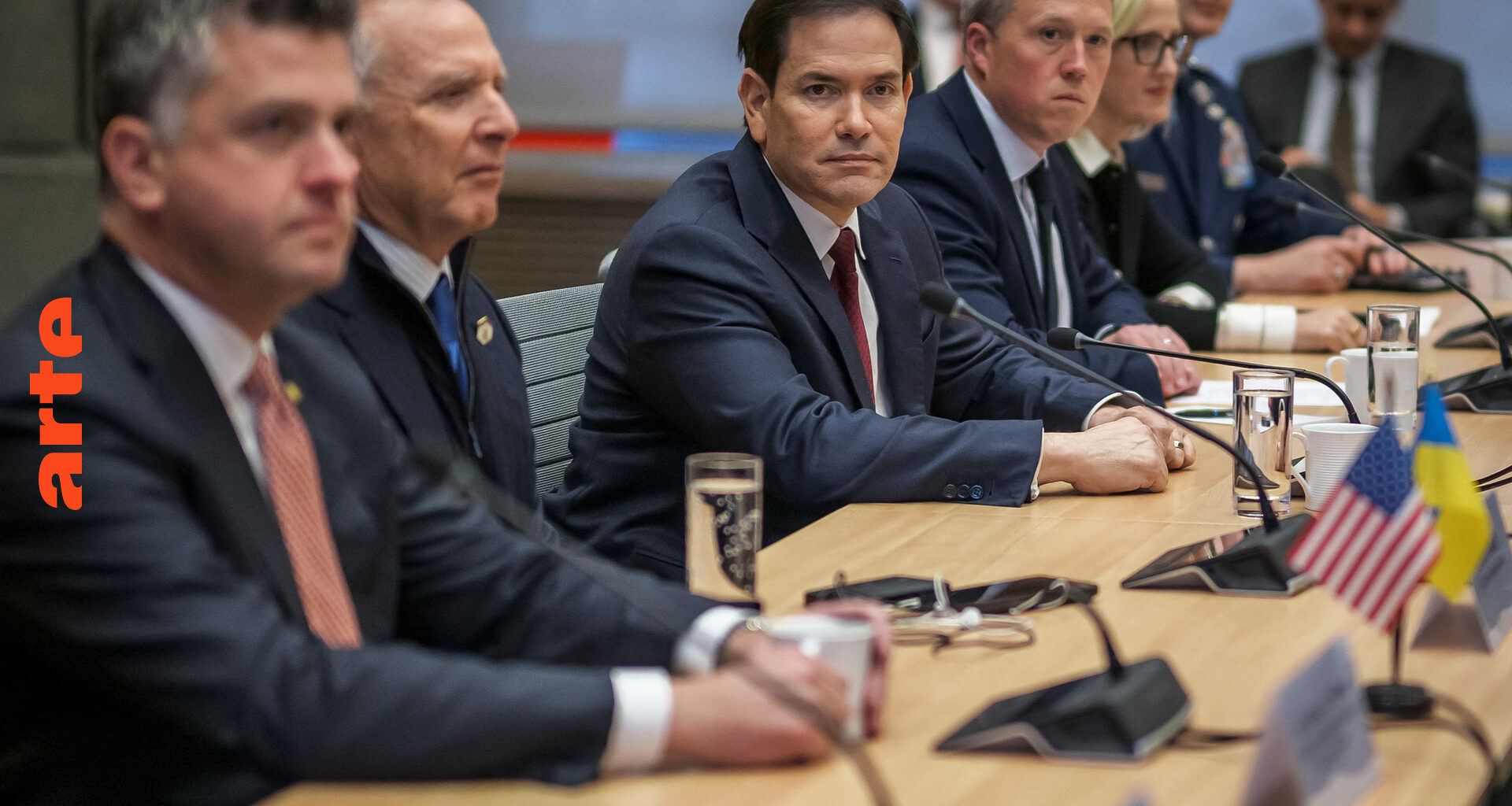 Comment désamorcer le plan de Trump pour l’Ukraine ? - Regarder le documentaire complet