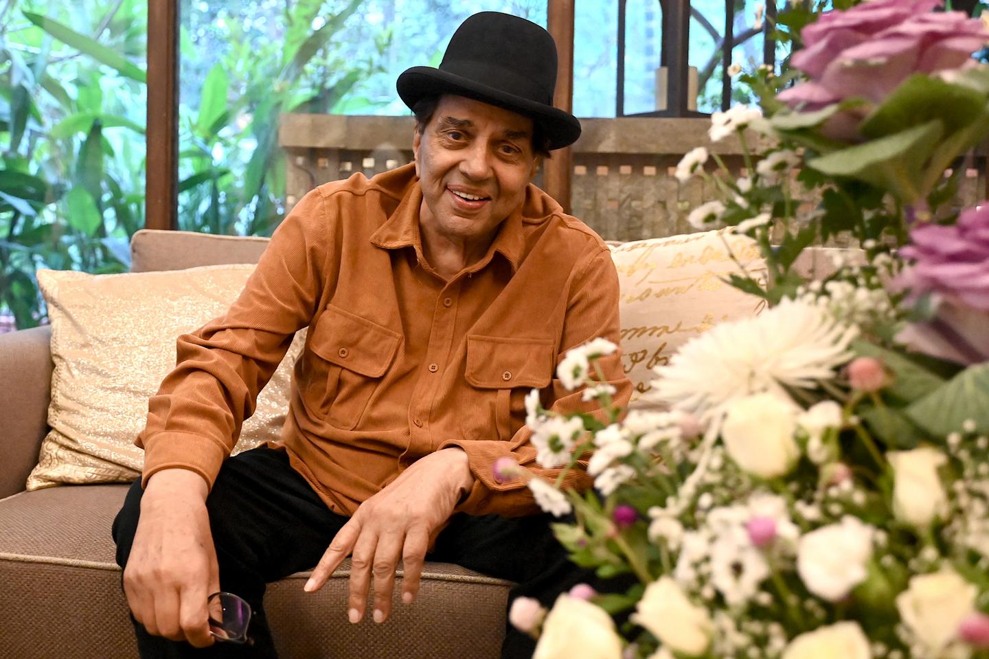 L’acteur indien Dharmendra, légende de Bollywood, est mort à l’âge de 89 ans
