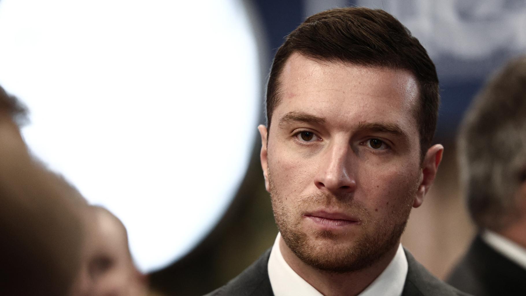 Jordan Bardella enfariné à la foire agricole de Vesoul, le RN va déposer une plainte