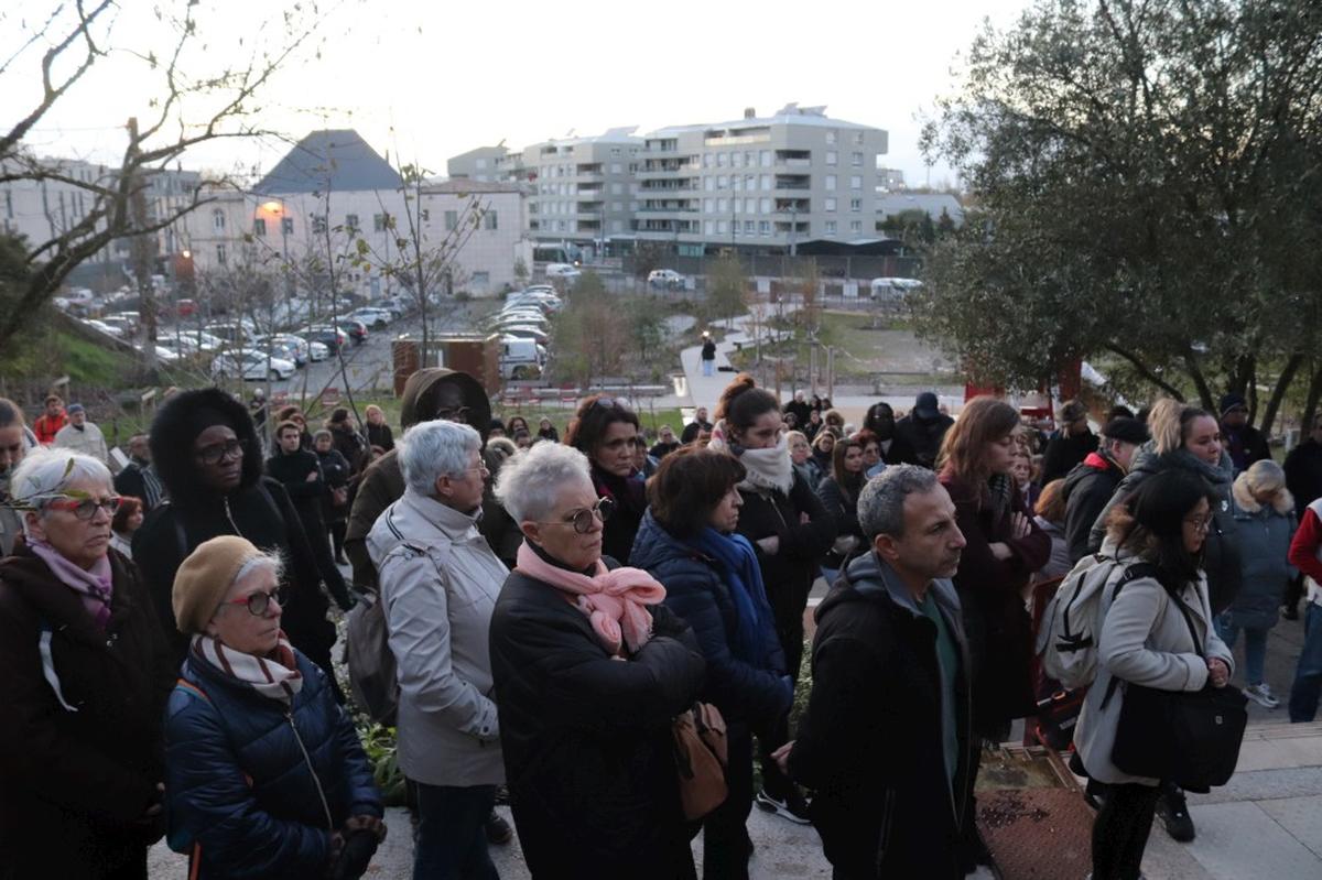 Près de 200 personnes ont assisté à la cérémonie.