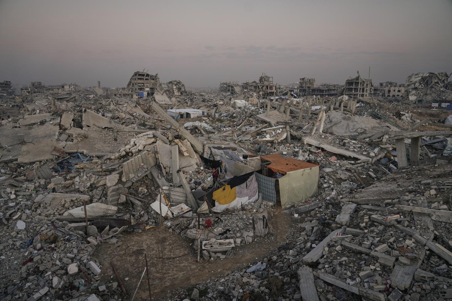 Dans la bande de Gaza, « le génocide se poursuit sans relâche » malgré la trêve, dénonce Amnesty International