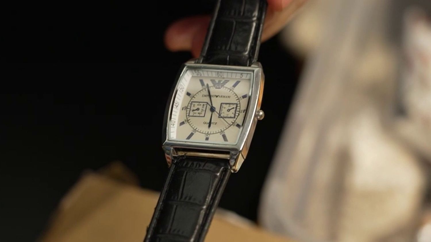 les saisies des douanes sont en hausse, comment éviter les arnaques ?