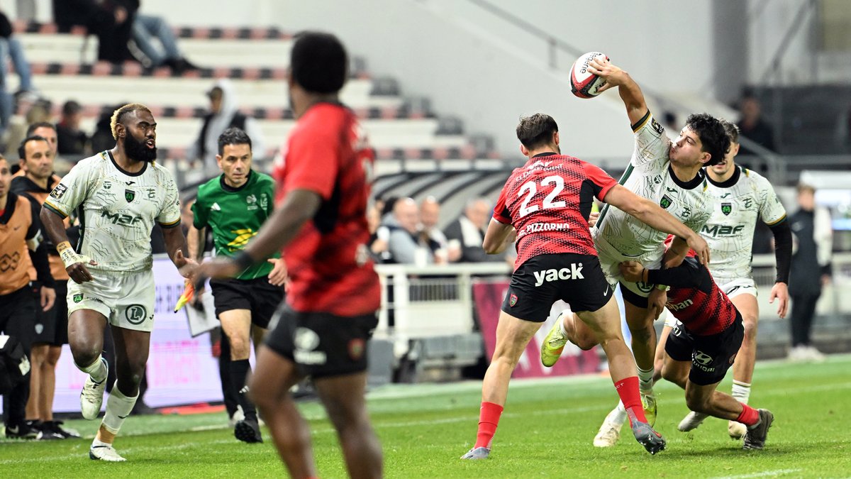 Top 14 : malgré une défaite avec plus de 50 points encaissés, l’US Montauban a su réagir pour ne pas sombrer