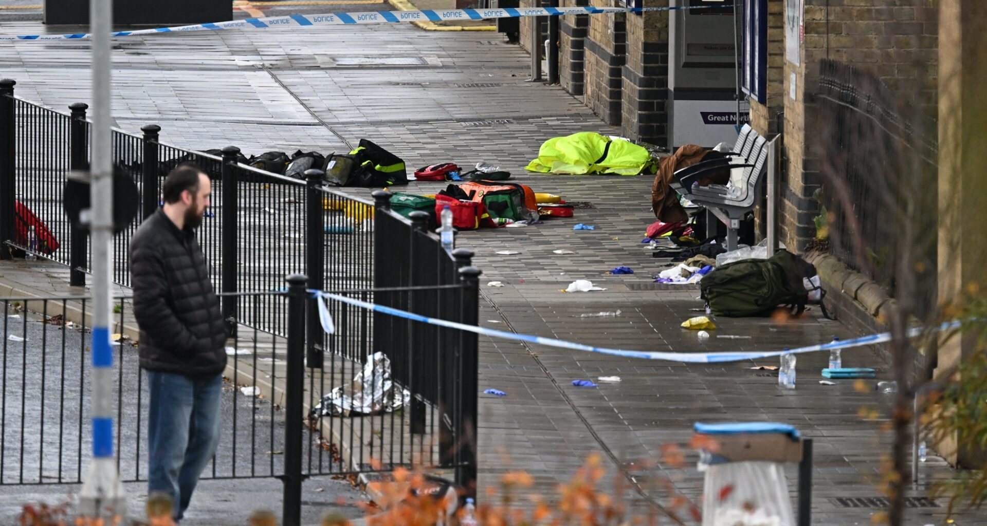 ce que l'on sait de l'attaque au couteau à bord d'un train en Angleterre