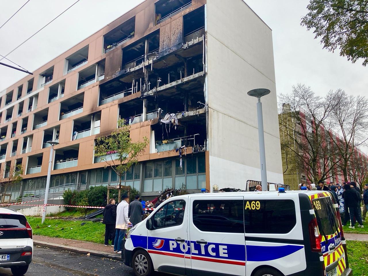 la détresse des habitants d’un immeuble ravagé après le tournage d’un clip de rap près de Lyon