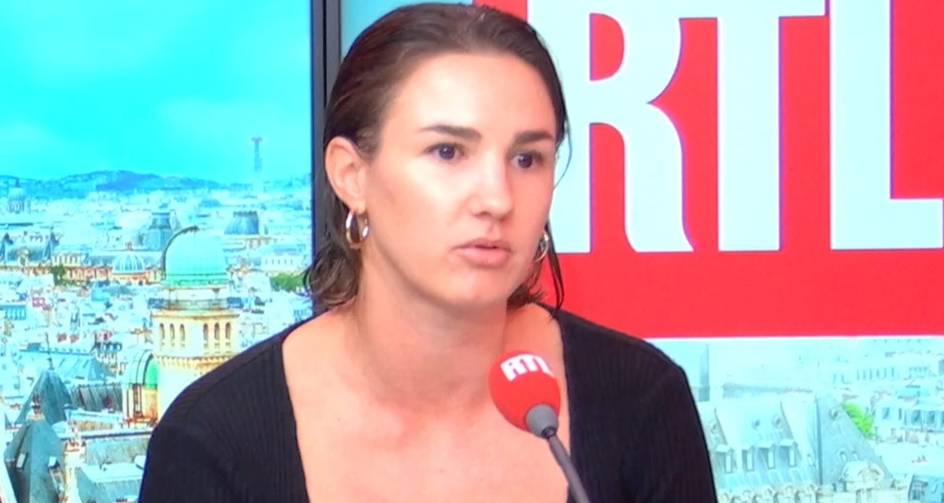sur RTL, Charlotte raconte pour la première fois comment elle a été sauvée au Bataclan le 13 novembre 2015