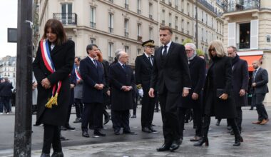 EN DIRECT - Dix ans du 13-Novembre : après le Stade de France, des commémorations autour des terrasses frappées par les attentats