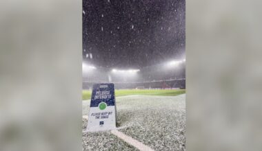 les images de la neige tombée dans la nuit sur la France