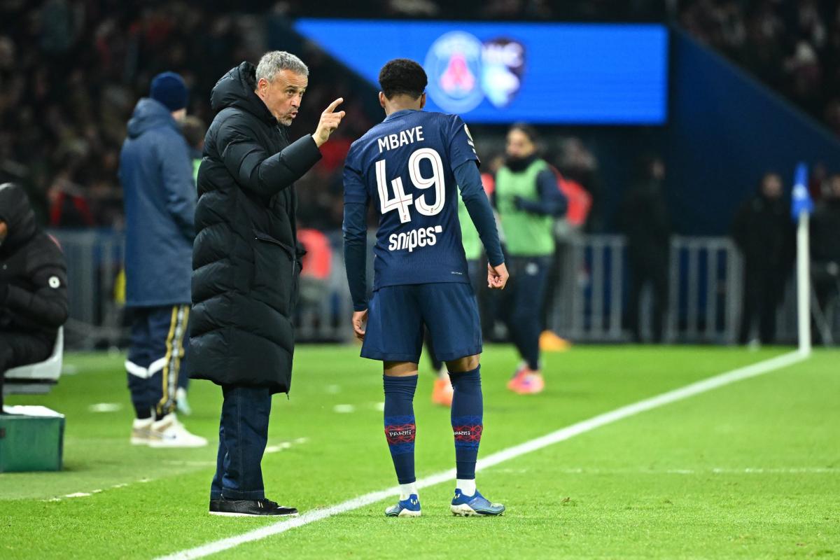 Luis Enrique, entraîneur du PSG : « Il faut s'habituer à ce bruit » - L'Équipe