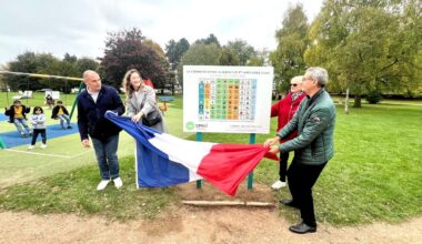 Ce parc de Bihorel se dote d'un panneau inédit en Normandie, pour que tout le monde puisse communiquer