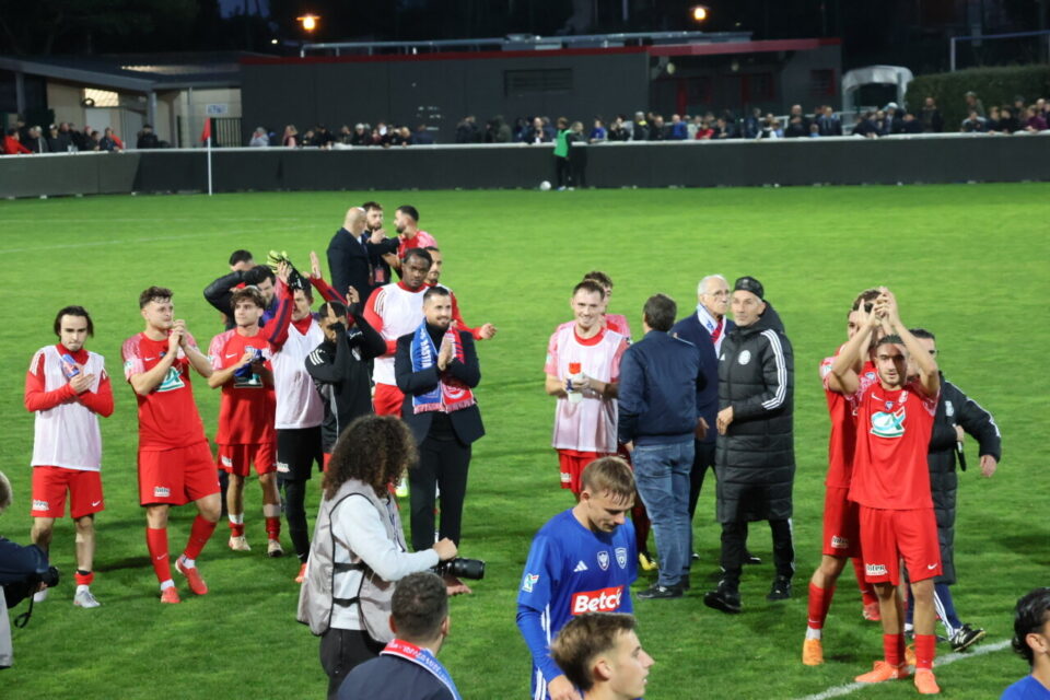 Château-Malo s'incline 6 à 0 face à Bastia après une épopée héroïque et historique en Coupe de France.